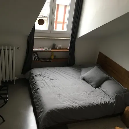 One Night In Apartment *